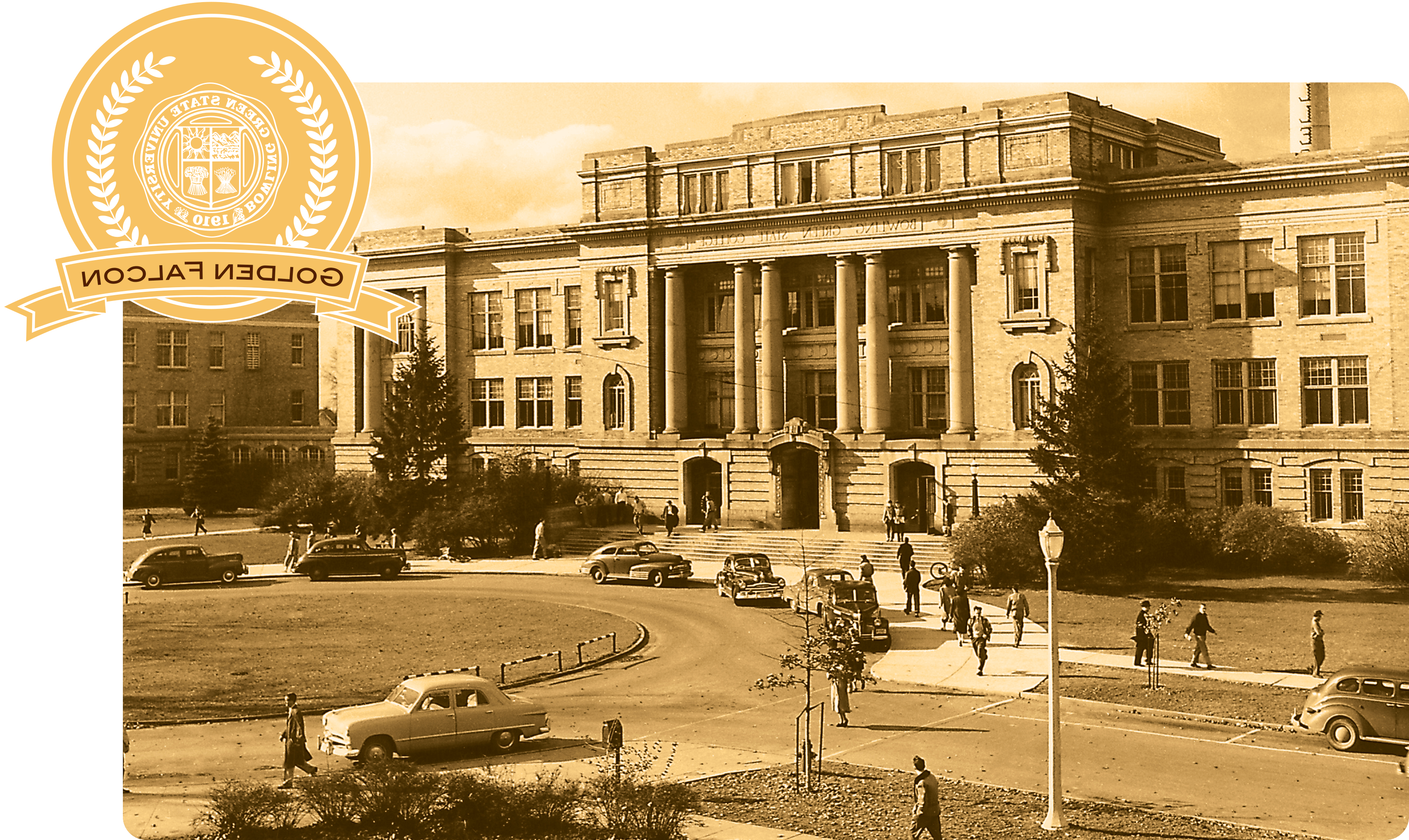 州立鲍灵格林大学大厅的历史照片，上面有金色猎鹰奖章